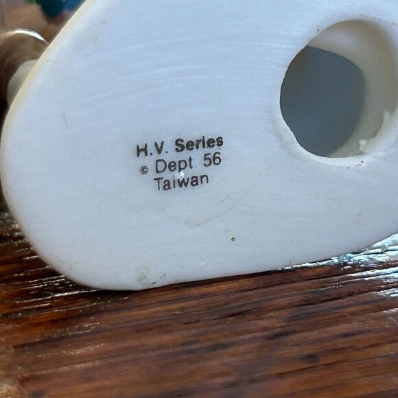 Department 56 Heritage Village Series Christmas Village Figurines READ - Picture 4 of 10